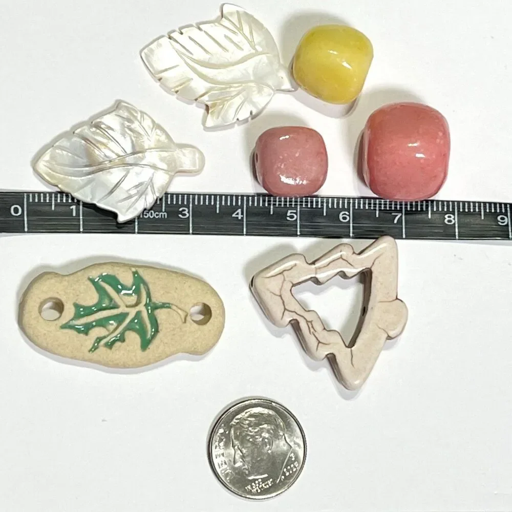 VTG - Now Lot Colorful Beads Glass Metal Stone Eclectic Variety Jewelry Making
